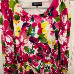 Woman Jones New York Sweater. Size XL. NWT